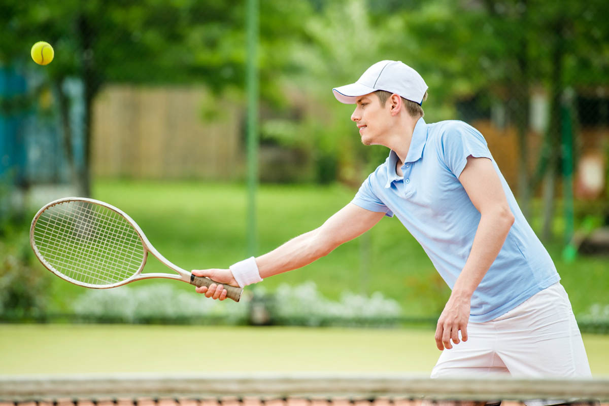 How to Heal a Tennis Wrist Injury Faster – Expert Tips